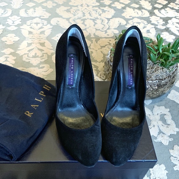 Ralph Lauren Collection Suede Pumps w/Box